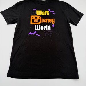 2025 Walt Disney World Mickey Mouse Halloween Logo T Shirt Size Medium